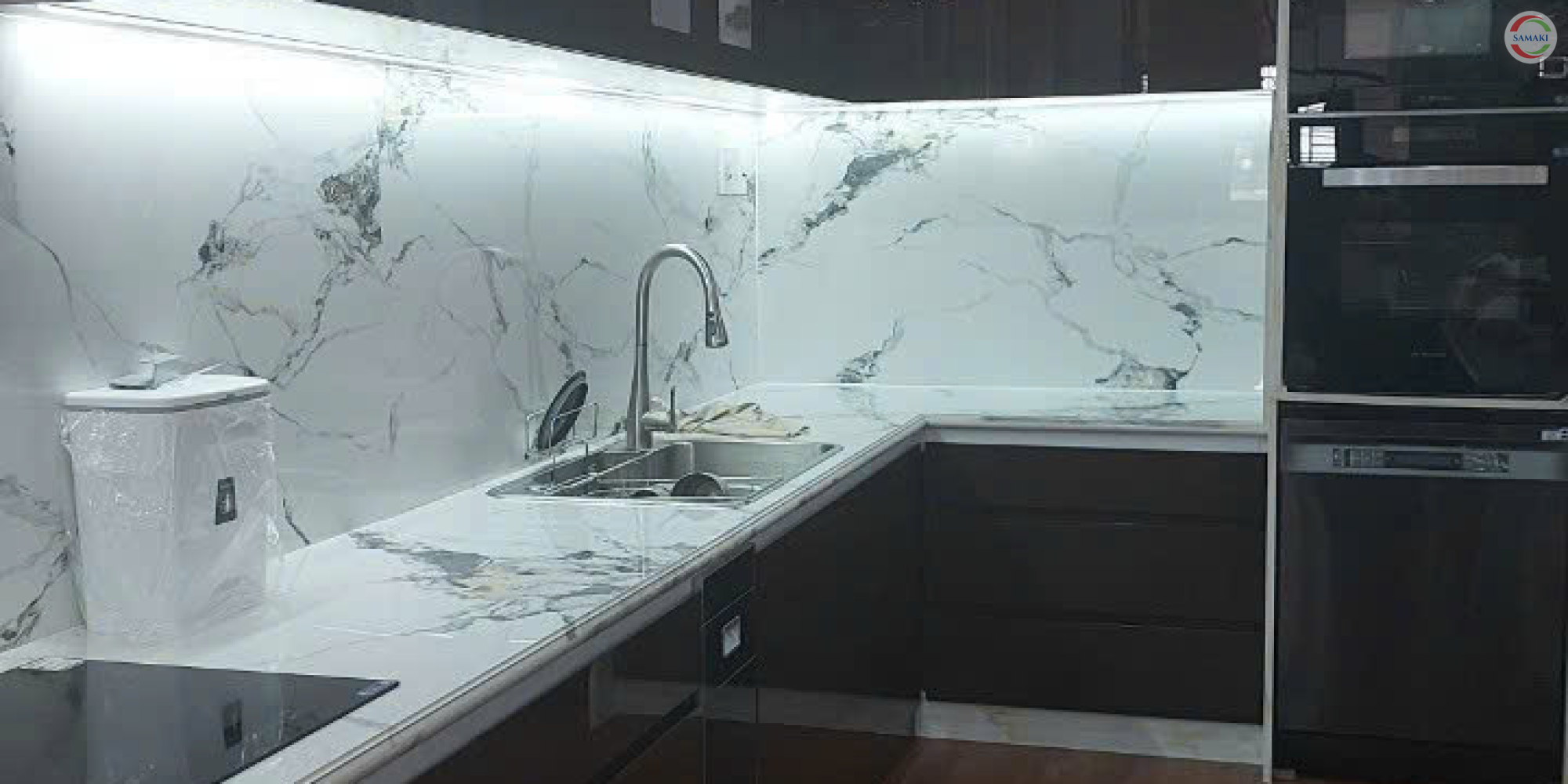 Công Trình Gỗ Nhựa Acrylic