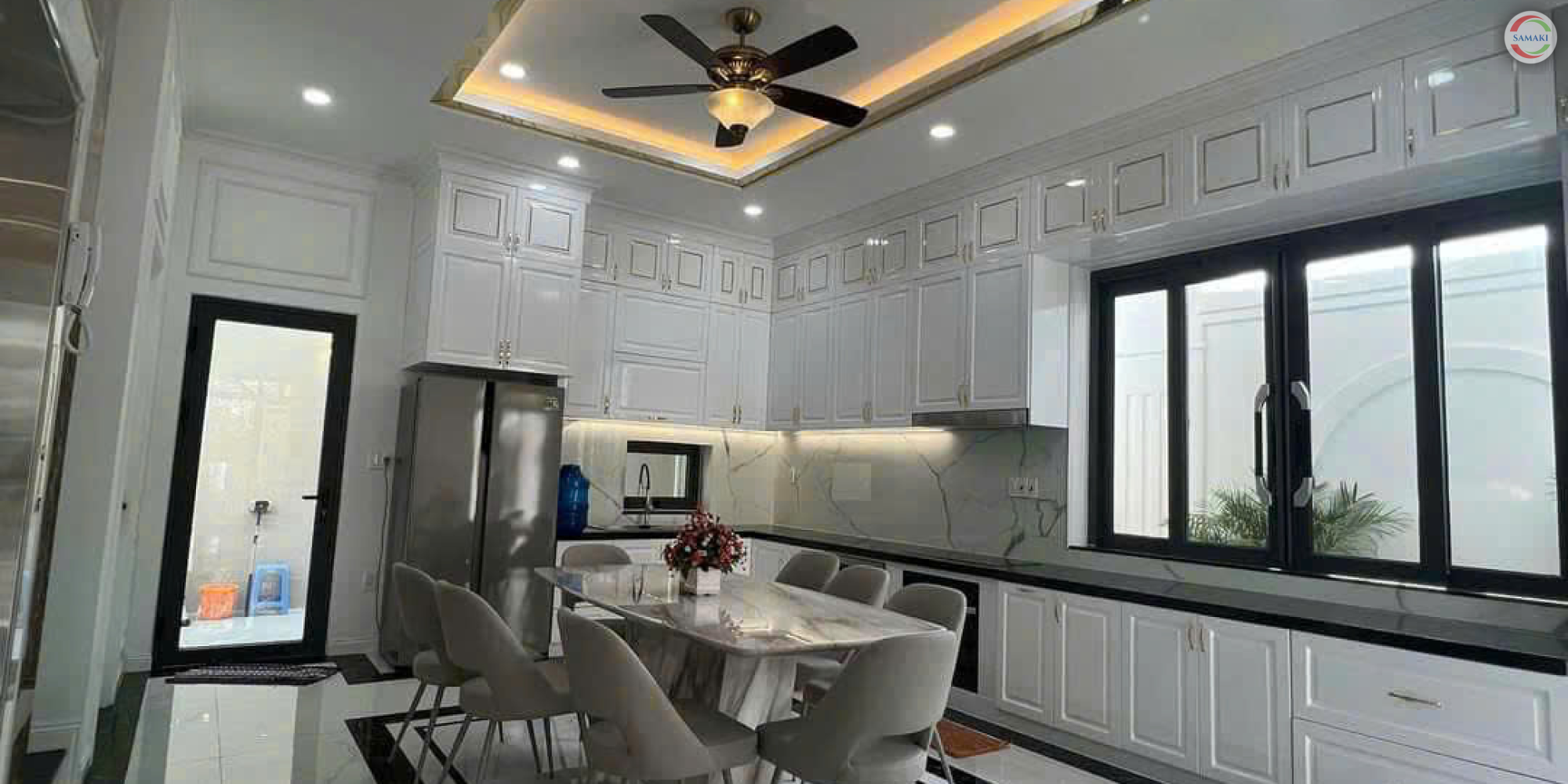 Công Trình Tân Cổ Điển Hiện Đại Long An